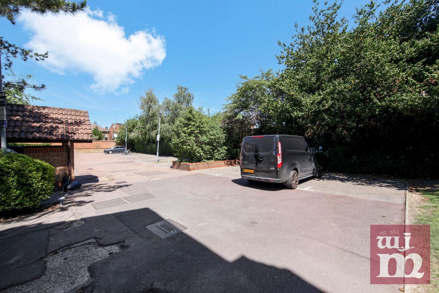 Woodvale Way, Cricklewood